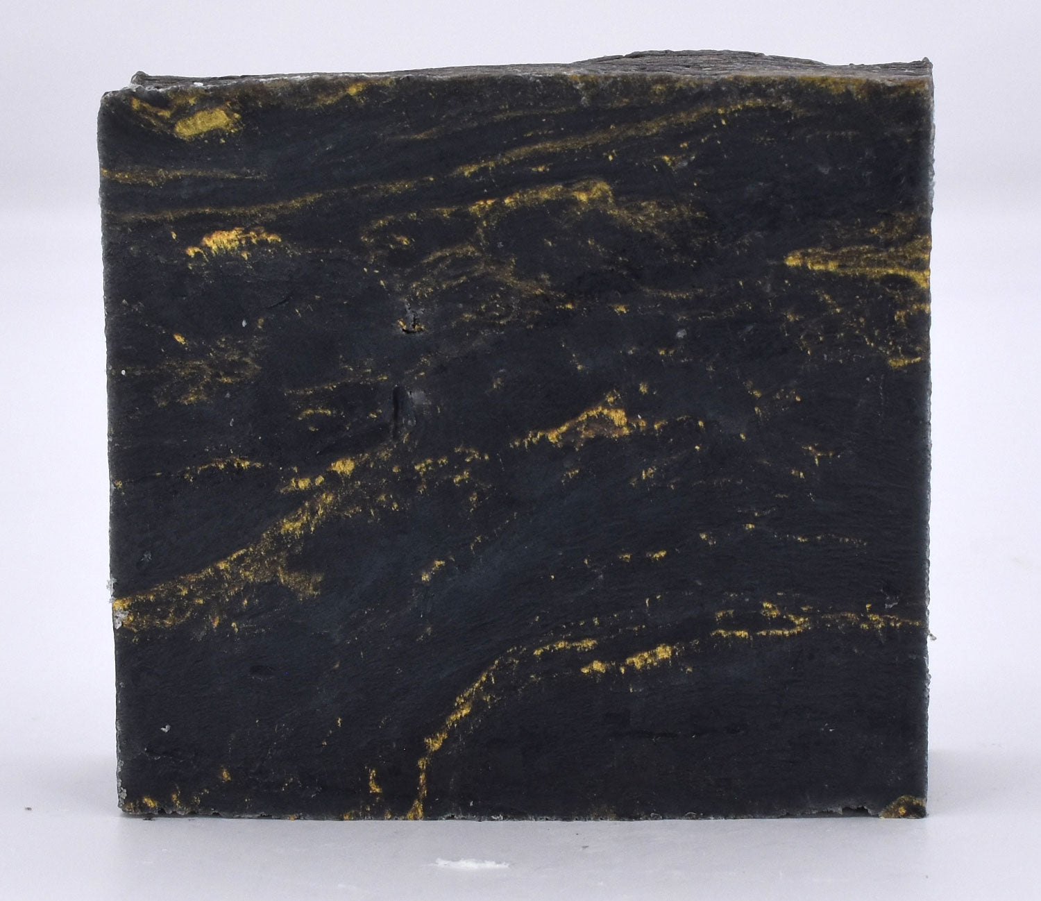 Frank & Merv: Two Queens